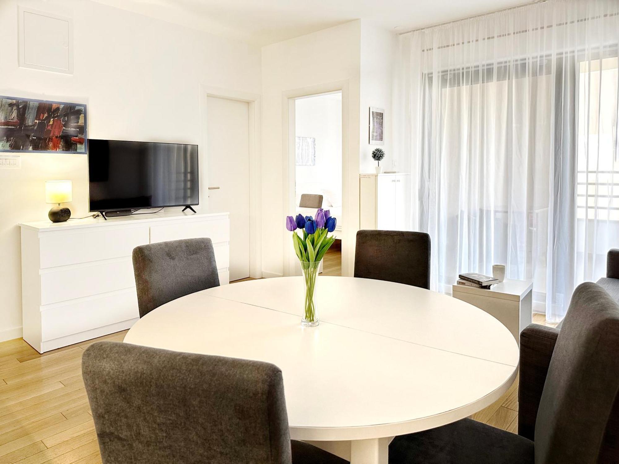 Apartman S'akvarel 1 - Private Garage